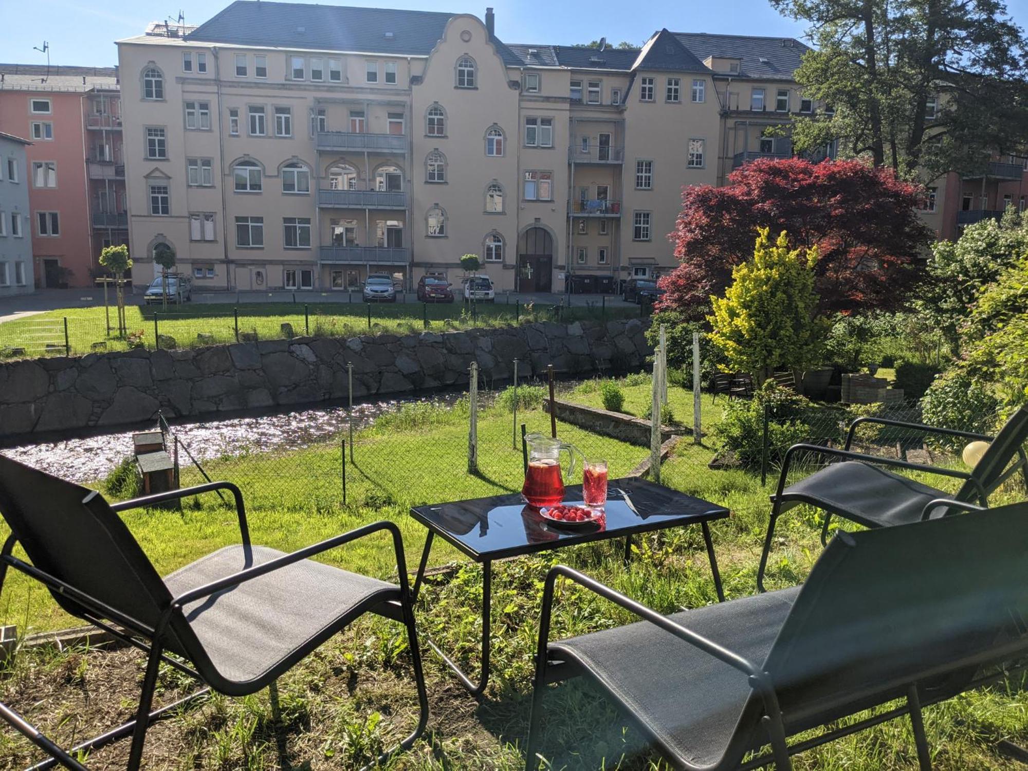 Gemütliche Urlaubsoase mit Pool, Sauna&Terrasse - UO Sebnitz Exterior foto